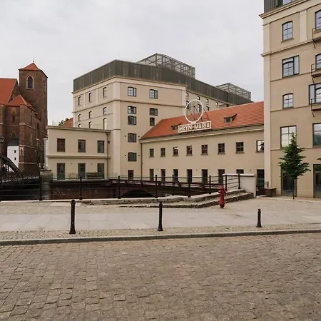 Old Town Wyspa Slodowa, Ostrow Tumski 아파트